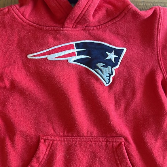 New England Patriots Hoodie - Kids Large (7) - Picture 8 of 15